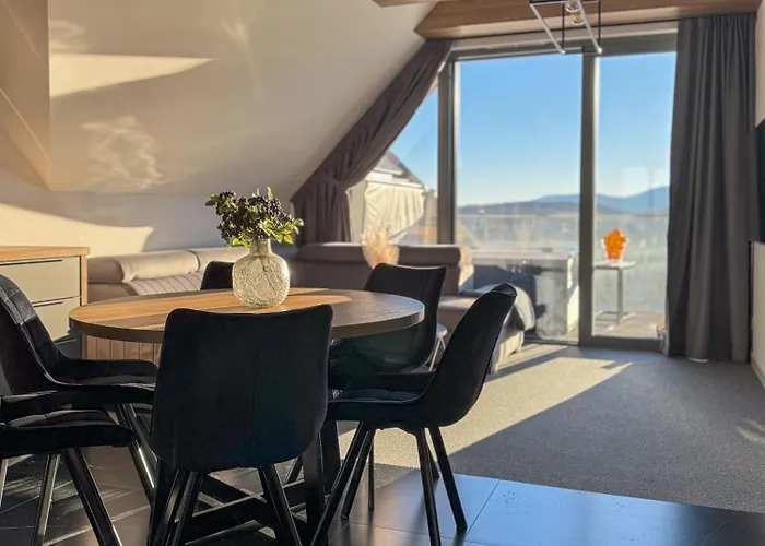 Appartement Kras-resort 301 I 303 Z Widokiem Na Gory, Prywatnym Jacuzzi Na Tarasie I Sauna